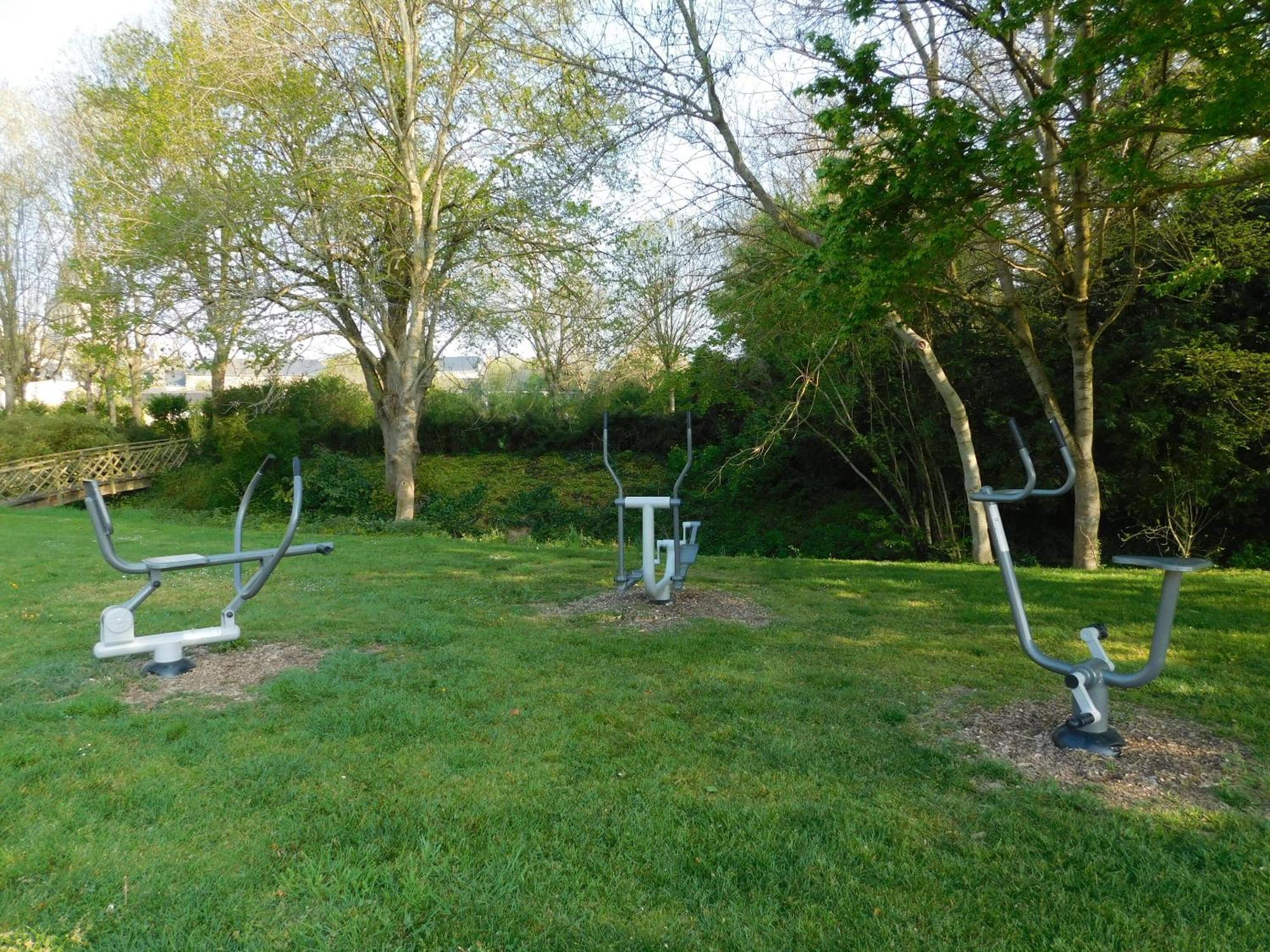 Bouere Village De Gites Nature Et Jardin מראה חיצוני תמונה